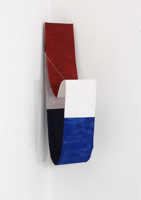o.t., 2002, acryl, fabric, perlon cord, 50x20x20 cm.jpg